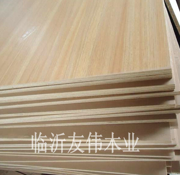 膠合板的密度多少，受什么因素影響